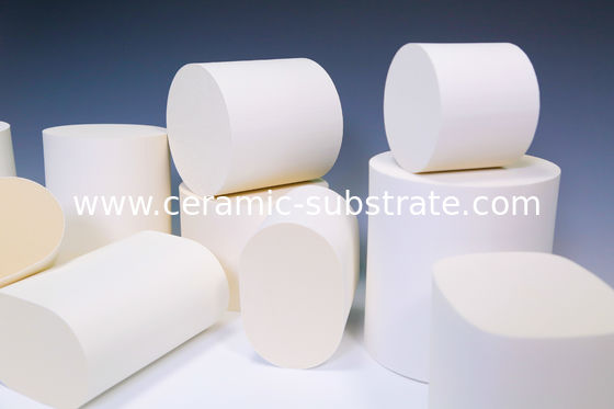 kopen Alumina Ceramisch Substraat, Cellulaire Ceramische de Katalysatorsteunen van 400CPSI online manufacture