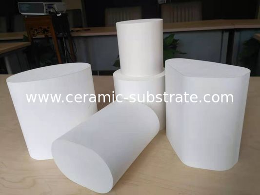 kopen UV Laser Ceramic Substrate Made from Alumina Al2O3 Suitable for High Temperature and Electrical Insulation Applications online manufacture