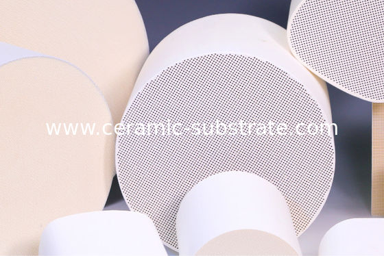 De Bestand Elektrotechnische Keramiek op hoge temperatuur van Cordieriet Ceramische Delen